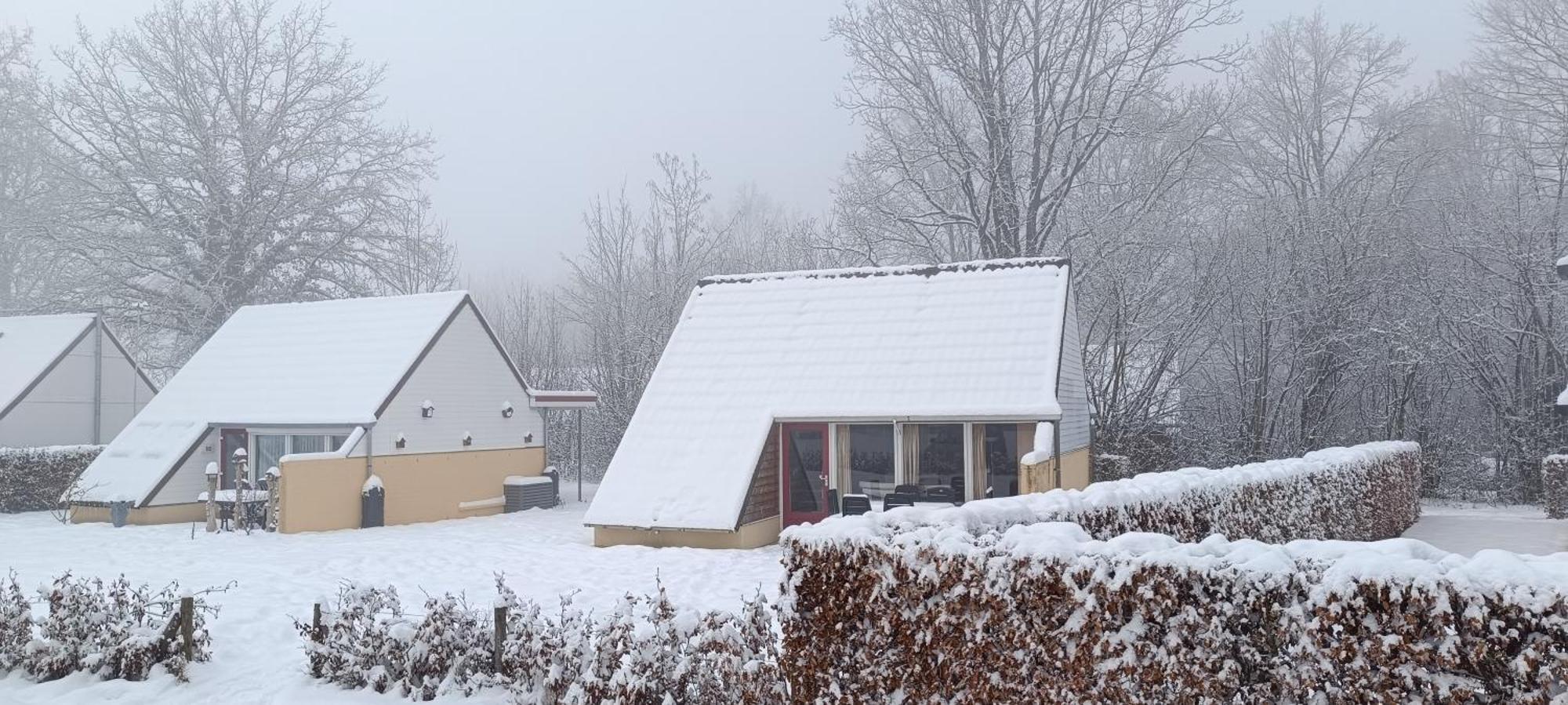 6-Pers Vakantiebungalow In Het Heuvelland Villa Simpelveld Bagian luar foto