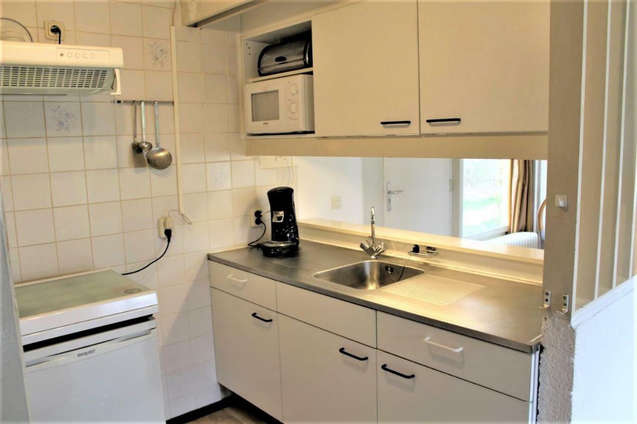 6-Pers Vakantiebungalow In Het Heuvelland Simpelveld Bagian luar foto